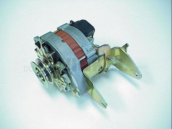 Bild von Lichtmaschine mit integriertem Regler
