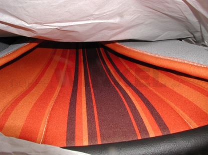 Bild von Sitzbezüge orange gestreift 2 + 1 symmetrisch