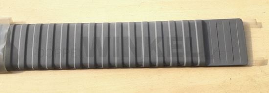 Bild von ZIerleiste an Türe rechts vorne